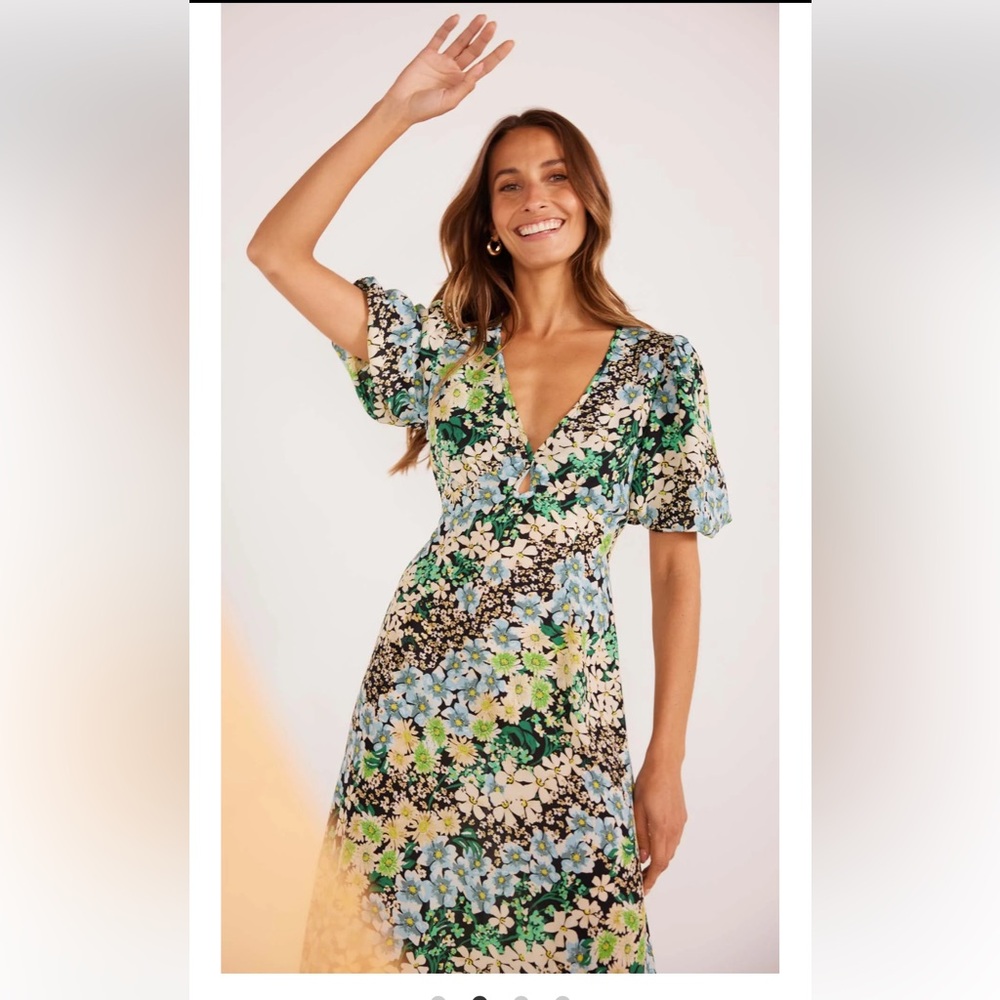 MINKPINK Keyhole Dress - Brand New with tags on